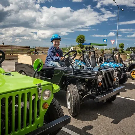 Laitserallypark Holiday Prázdninový dům *